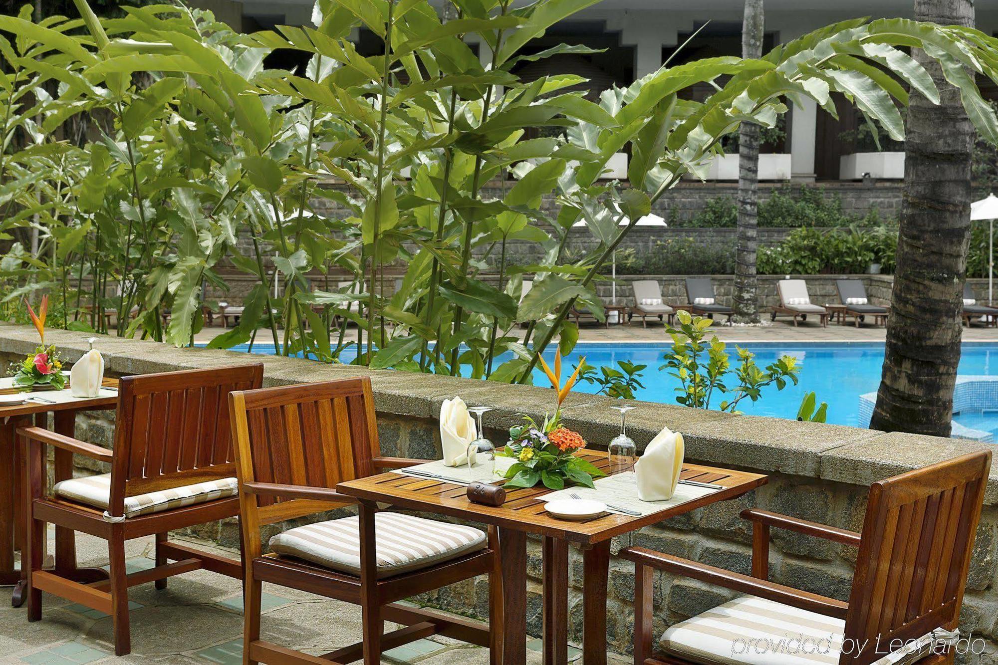 Hilton Yaounde Hotel Luaran gambar
