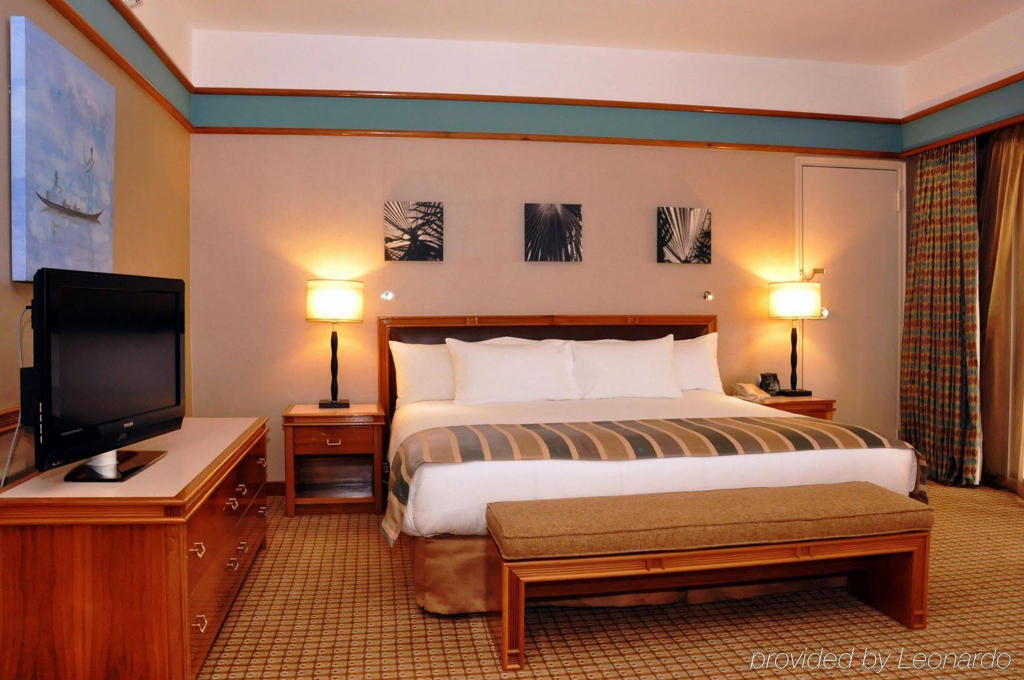 Hilton Yaounde Hotel Bilik gambar
