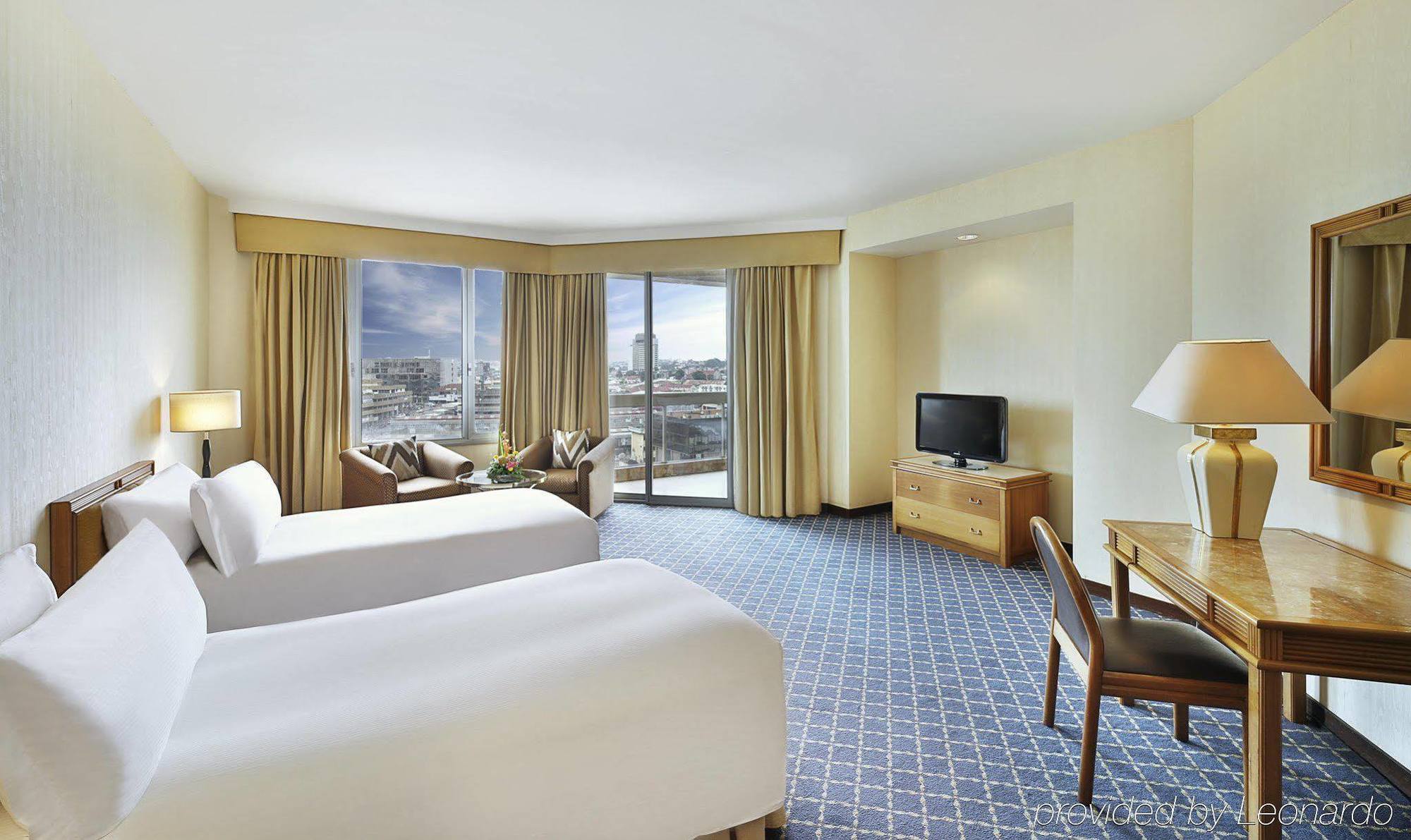 Hilton Yaounde Hotel Luaran gambar