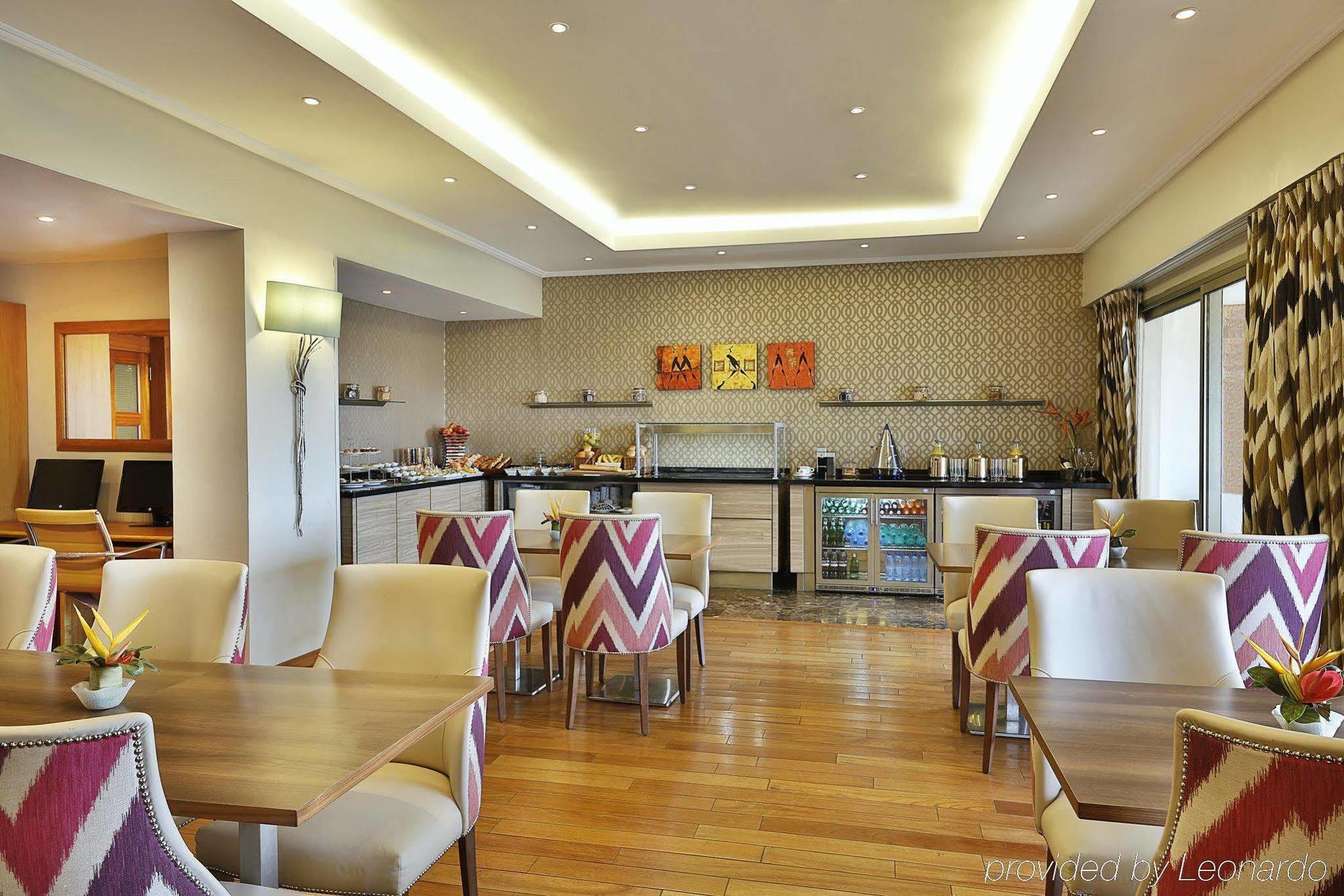 Hilton Yaounde Hotel Luaran gambar