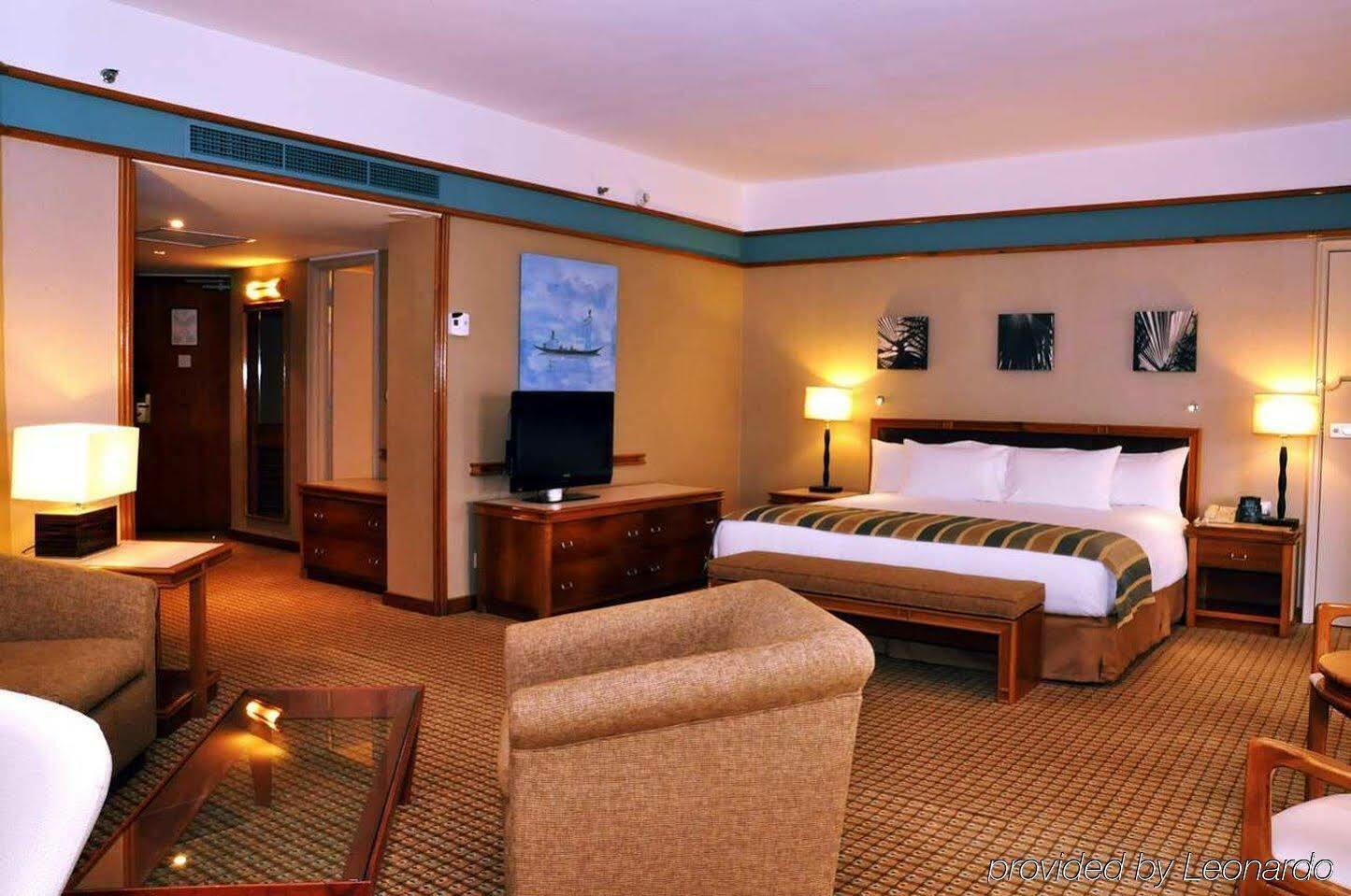Hilton Yaounde Hotel Luaran gambar